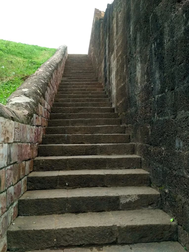 Pauni Fort Experience