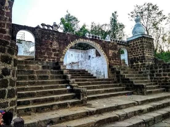 Waijeshwar Ghat in Pauni - Sacred riverside cremation ghat for Hindus and Buddhists near Wainganga river